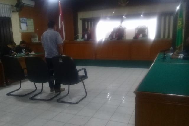 Mantan Kepala Bappeda Rohil Wan Amir Divonis 2 Tahun